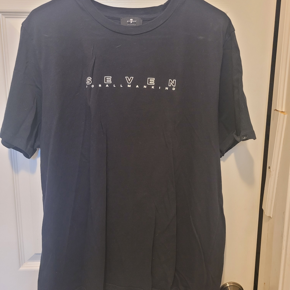 Seven7 Men's Black T-Shirt